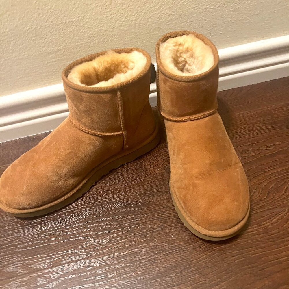 UGG Classic Mini Boots II
